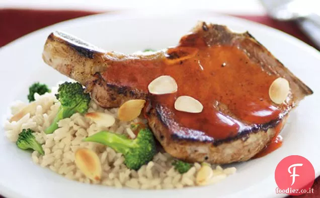 Cena di braciola di maiale semplicemente glassata