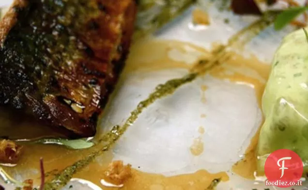 Sgombro alla griglia con anguilla affumicata e Shiso