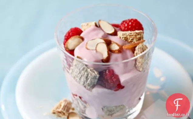 Parfait mattutino al lampone e mandorla