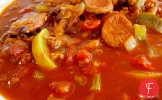 Zuppa piccante di salsiccia e pepe rosso