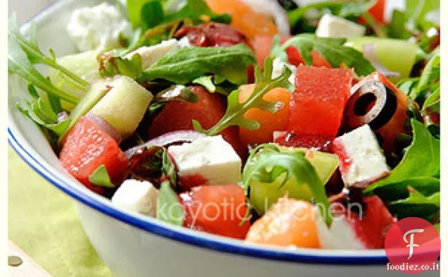 Insalata di primavera felice