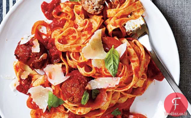 Spaghetti con polpette di tacchino