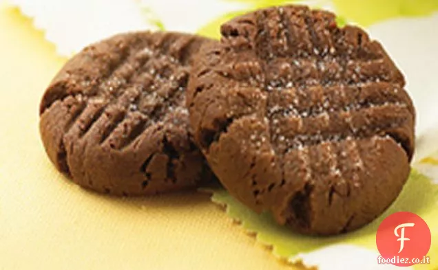 Biscotti al burro di arachidi al cioccolato morbidi e gommosi