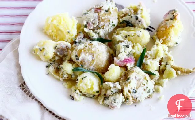 Insalata di patate con condimento Dea verde