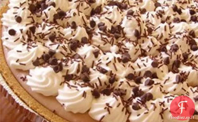 Torta cremosa di mousse al cioccolato