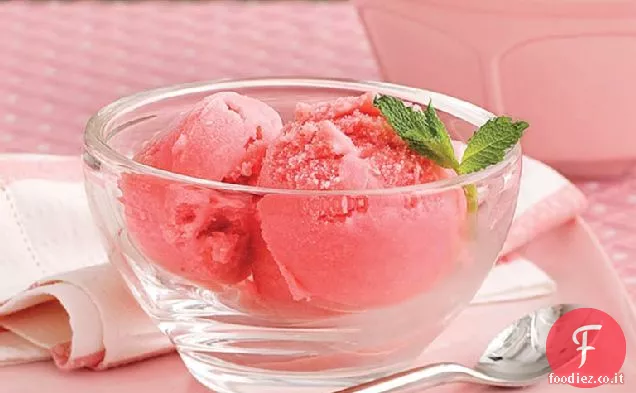 Sorbetto di latticello alla fragola
