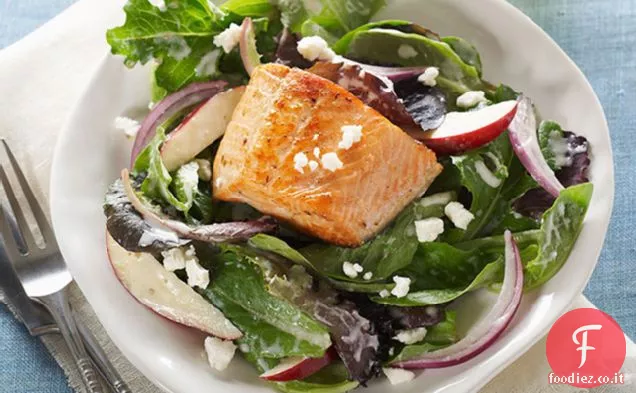 Insalata di salmone alla greca
