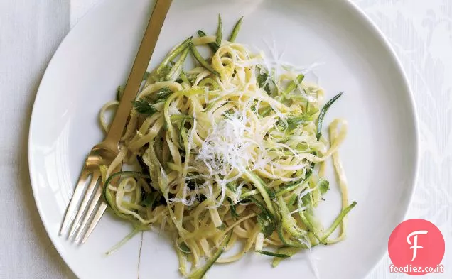 Linguine di Zucchine alle Erbe