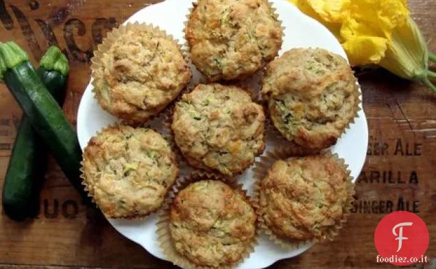 Muffin al formaggio cheddar di zucchine