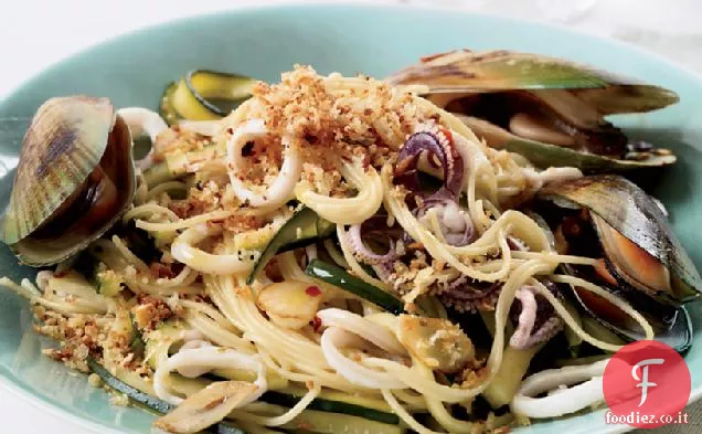 Pasta ai Capelli d'angelo con Calamari, Cozze e Zucchine