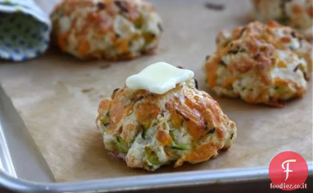 Biscotti a goccia di zucchine Cheddar