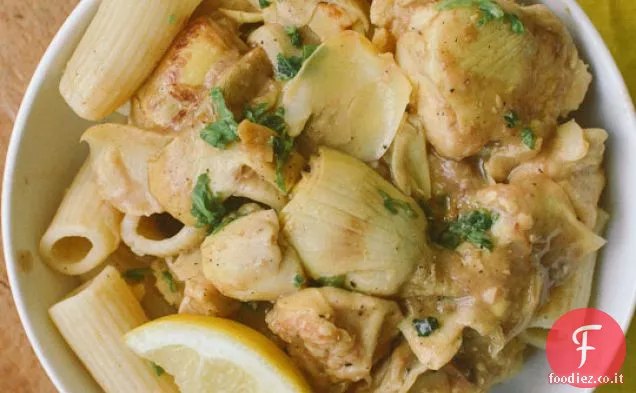 Pollo e carciofi in salsa di vino