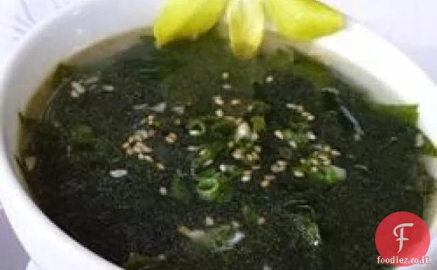 Zuppa di alghe in stile coreano