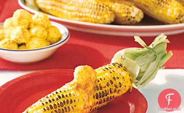 Mais alla griglia sulla pannocchia