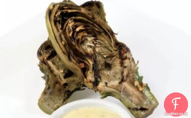 Carciofi alla griglia di Tal Ronnen con condimento Vegan Caesar