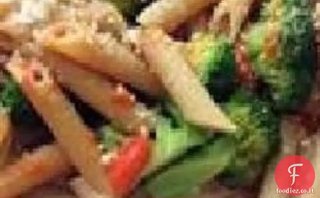 Penne con Salsa di Peperoncino e Broccoli