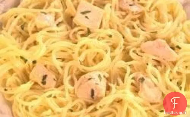 Pasta di capelli d'angelo con limone e pollo