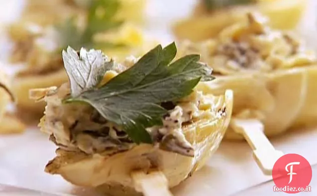 Mini Cuori di carciofo alla griglia con spinaci magri e salsa di carciofo