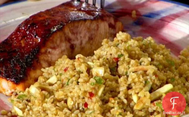 Salmone al forno con glassa di mora e zenzero