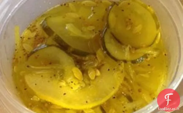 Forno a microonde Pane e burro sottaceti