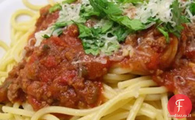 Salsa di spaghetti con carne macinata