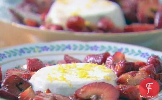 Panna Cotta con Fragole Balsamiche