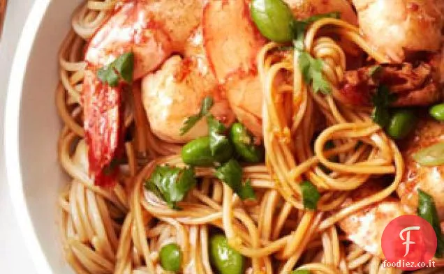 Tagliatelle asiatiche con Gamberi e Edamame