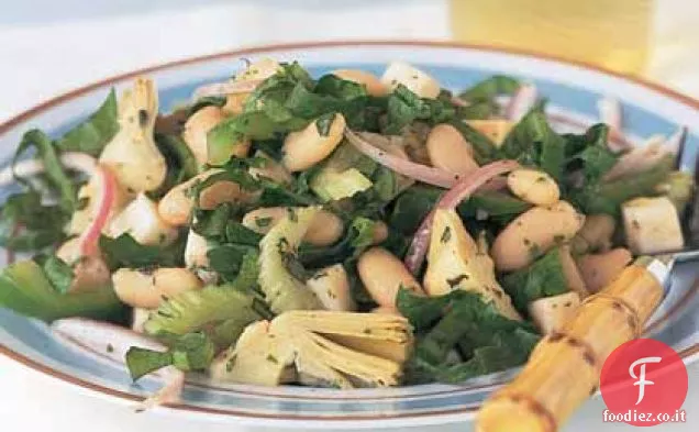 Insalata italiana di fagioli bianchi e carciofi