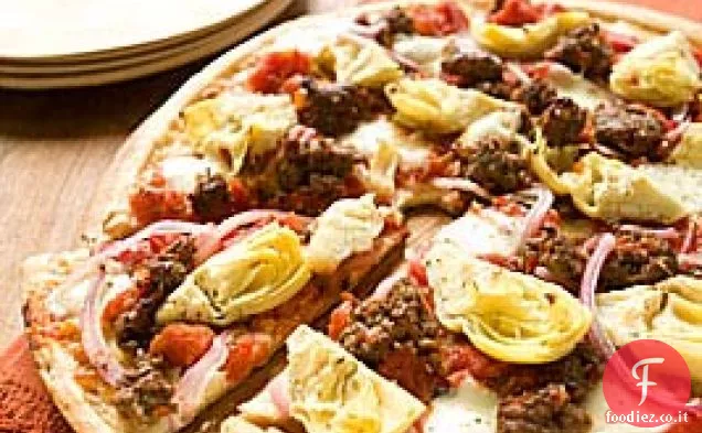 Pizze di salsiccia e carciofi