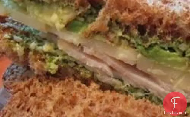 Panino al pesto di basilico