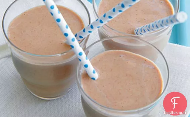Frullato di banana al cioccolato e mandorle