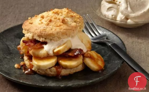 Shortcakes pancetta con burro di arachidi Panna montata