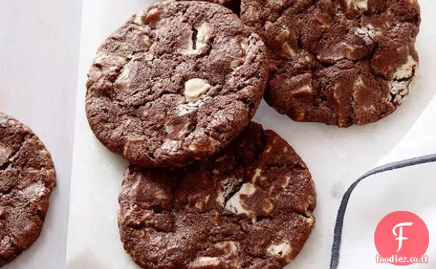 Biscotti al cioccolato al cioccolato bianco