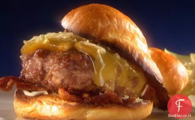 L'Alabama Smokehouse Pig Burger con salsa barbecue bianca