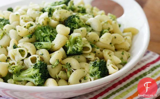 Ricetta più semplice per pasta e broccoli
