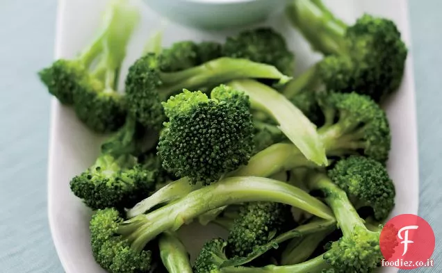 Broccoli con formaggio Cheddar 