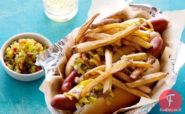 Hot dog in stile Chicago con gusto fatto in casa