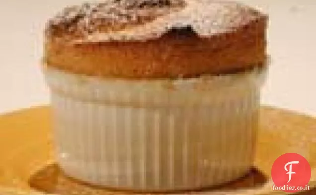 Soufflé di albicocca con Rum alla Vaniglia Panna montata
