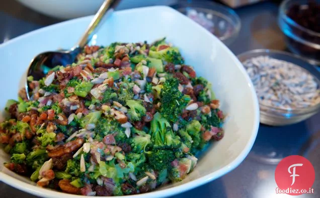 Insalata di broccoli al curry