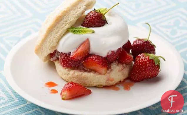 Shortcakes individuali alla fragola