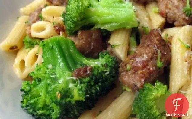 Pasta di salsiccia e broccoli