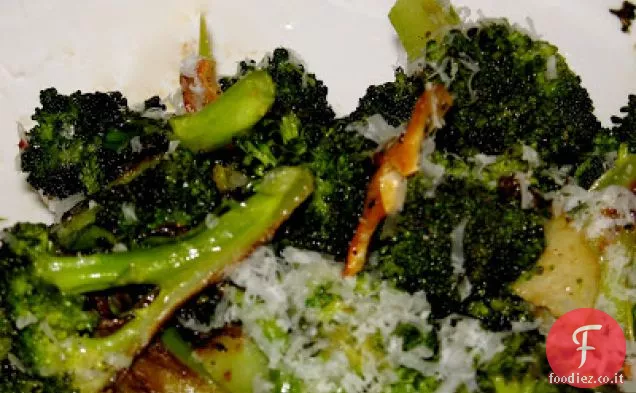 Broccoli Arrostiti con Aglio e Parmigiano Reggiano