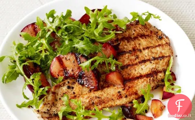 Cotolette di tacchino con insalata di prugne