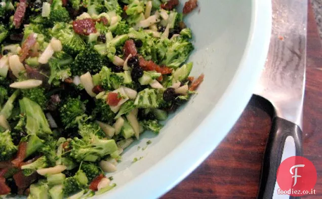 Insalata di broccoli paleo