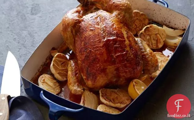 Pollo all'aglio arrostito lentamente