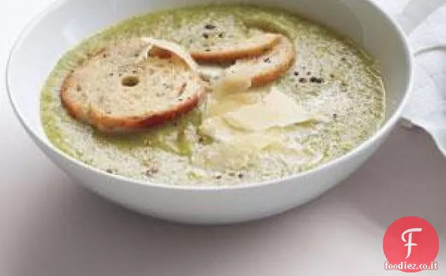Zuppa di broccoli cremosa