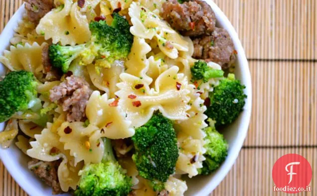 Salsiccia piccante e pasta di broccoli