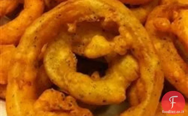 Anelli di cipolla pastellati di birra