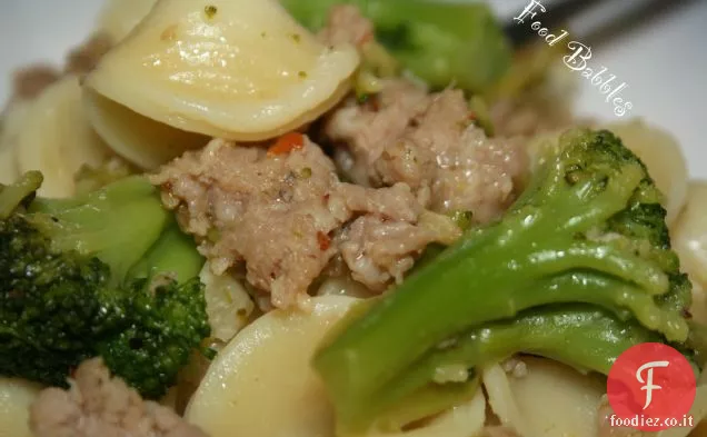 Orecchiette Speziate con Broccoli e Salsiccia