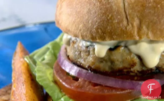 Hamburger di tacchino di acero di mela con salsa di acero-Dijon